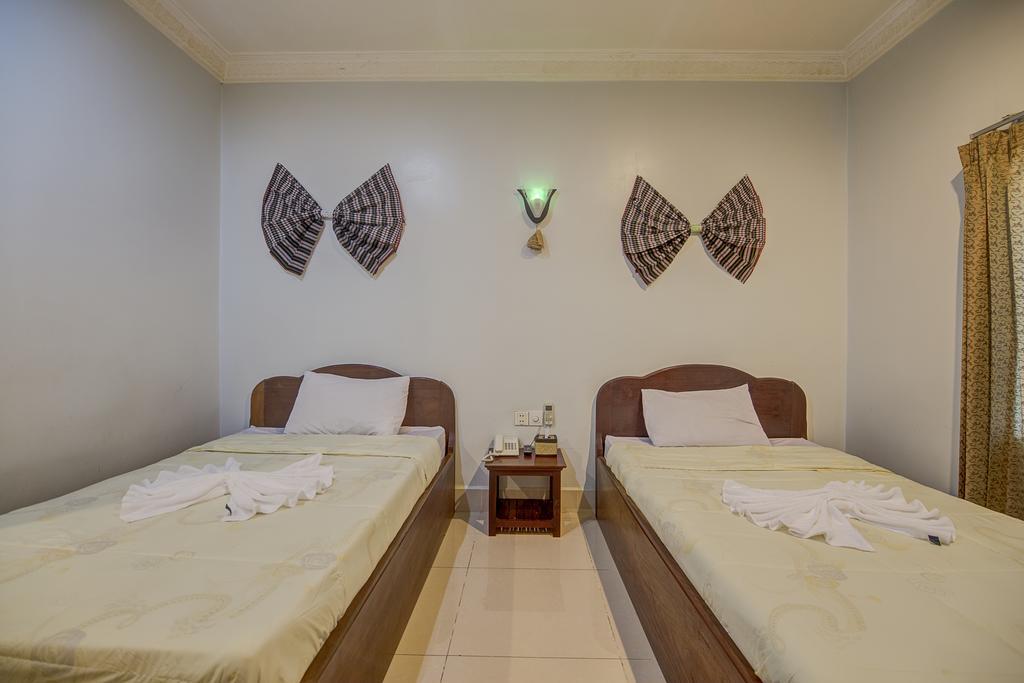 Dv Angkor Villa Siem Reap Extérieur photo