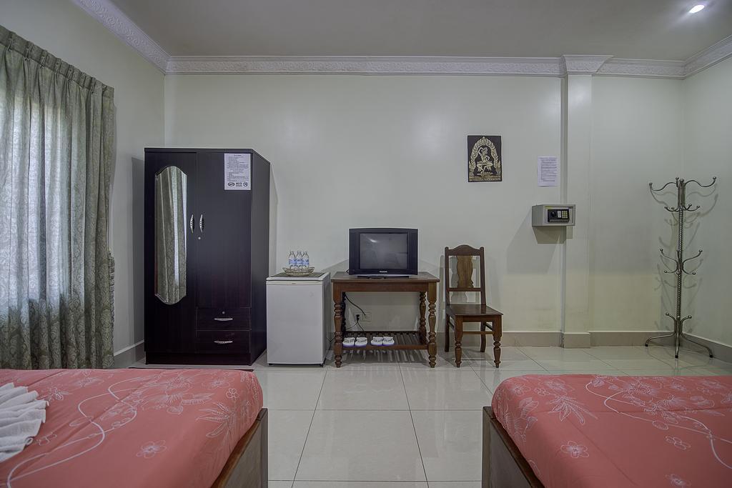 Dv Angkor Villa Siem Reap Extérieur photo